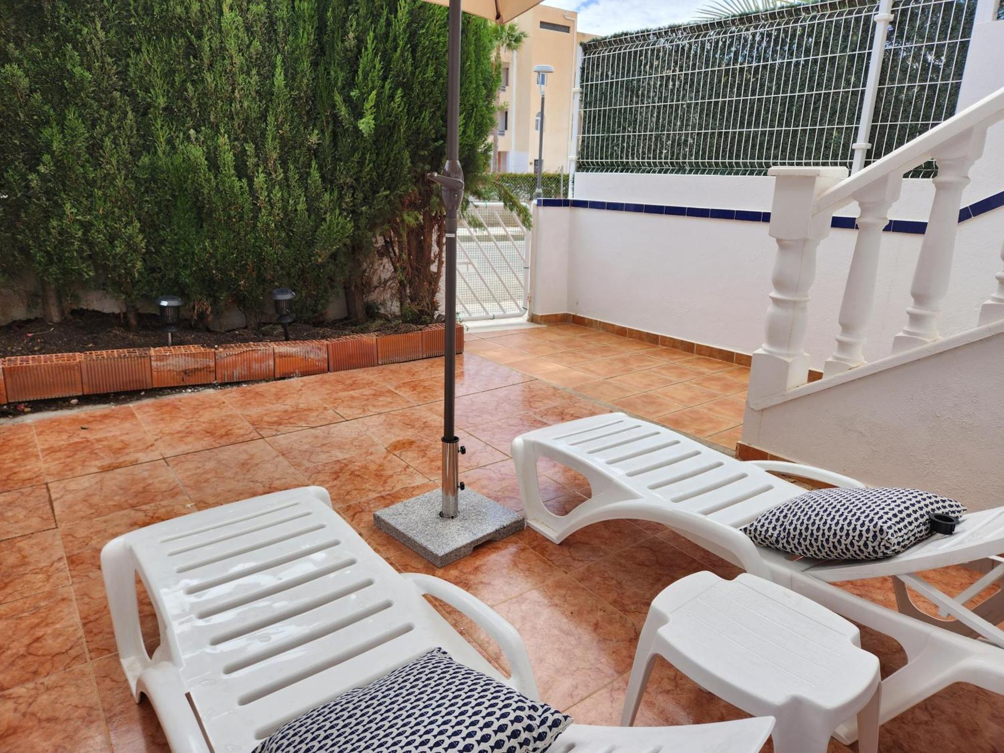 Triplex Adosado De Cuatro Dormitorios De Esencia Maritima A 2 Minutos De La Playa! Вера Екстериор снимка