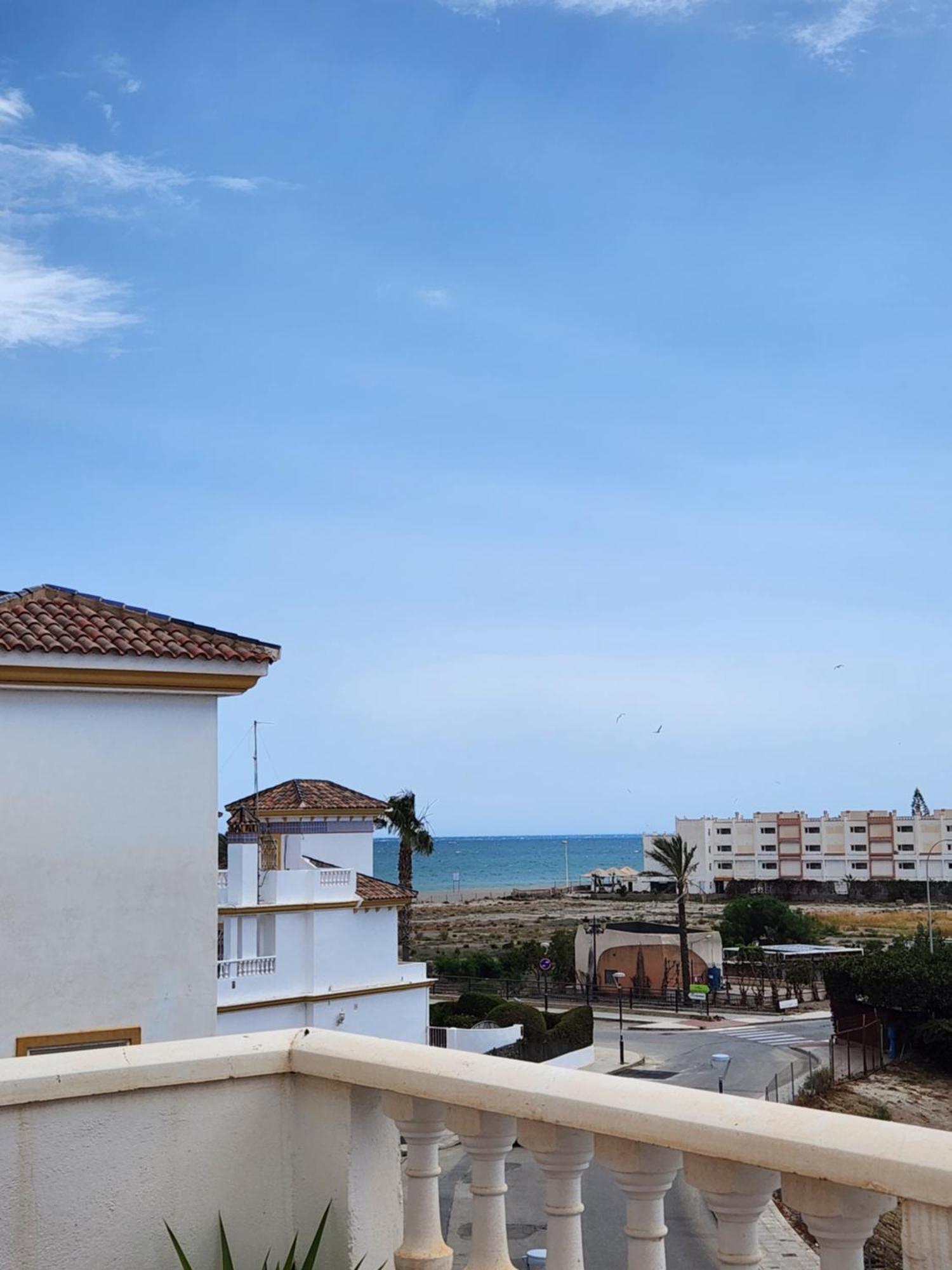 Triplex Adosado De Cuatro Dormitorios De Esencia Maritima A 2 Minutos De La Playa! Вера Екстериор снимка